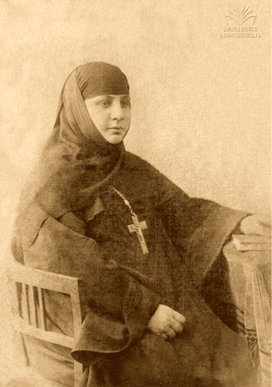 Могила игуменьи Нины